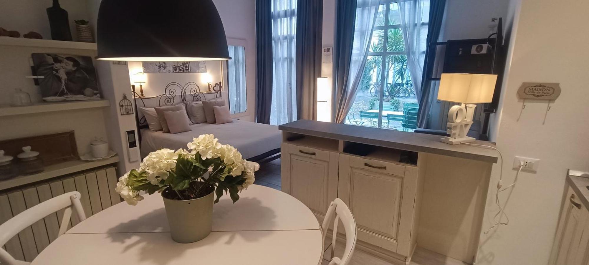 コモ Carducci Bed & Breakfast エクステリア 写真