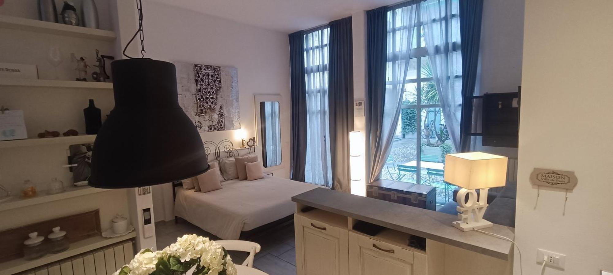 コモ Carducci Bed & Breakfast エクステリア 写真
