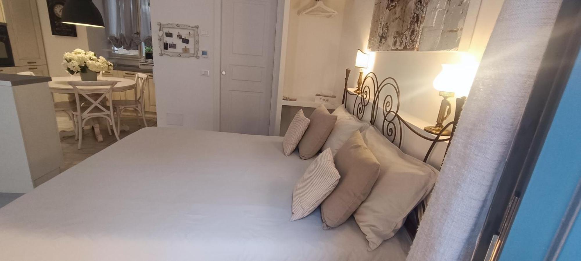 コモ Carducci Bed & Breakfast エクステリア 写真