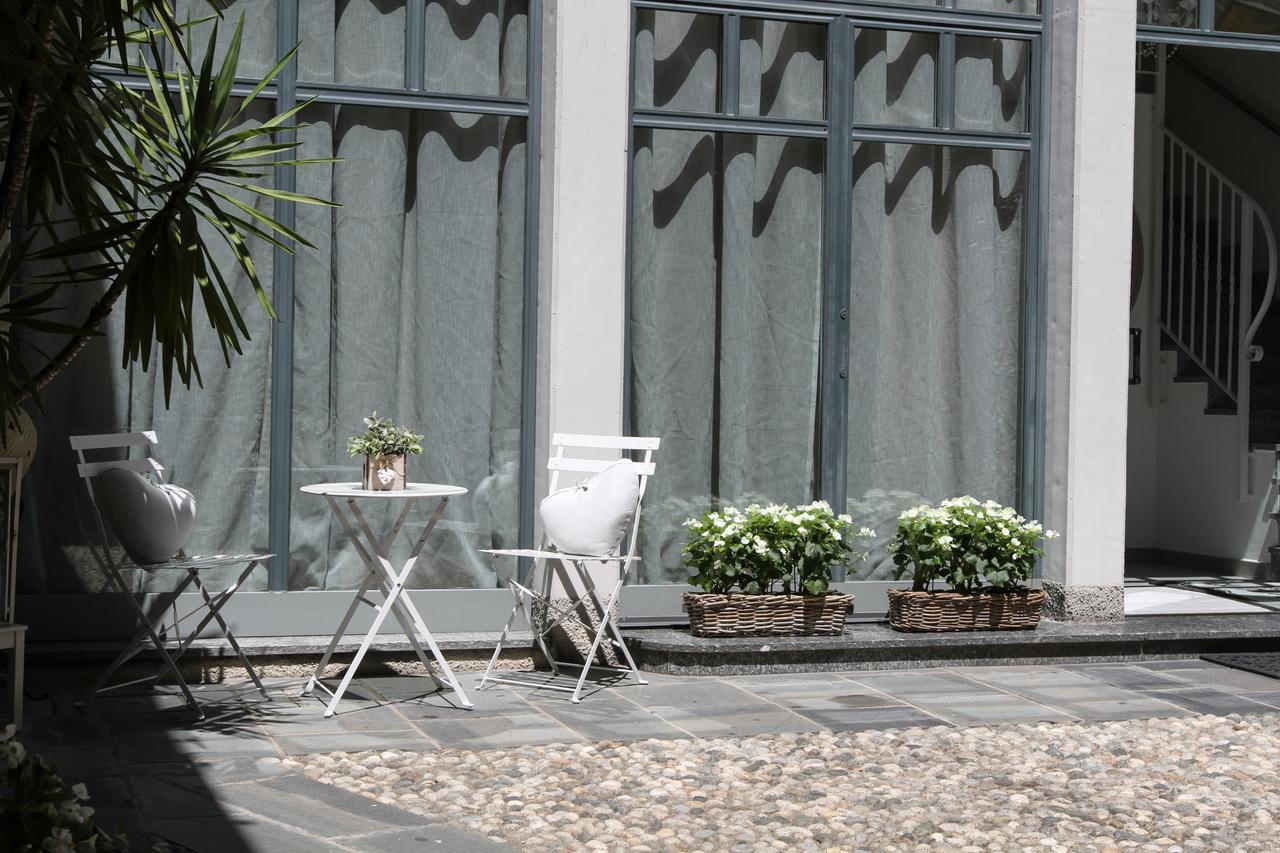 コモ Carducci Bed & Breakfast エクステリア 写真