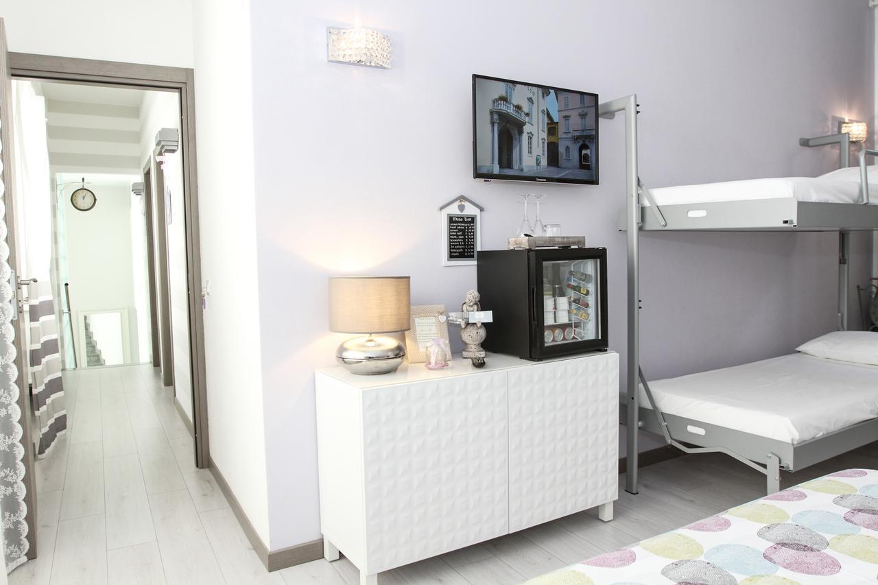 コモ Carducci Bed & Breakfast エクステリア 写真