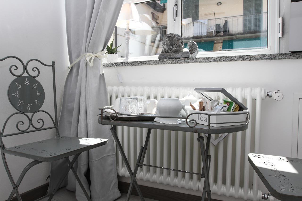 コモ Carducci Bed & Breakfast エクステリア 写真