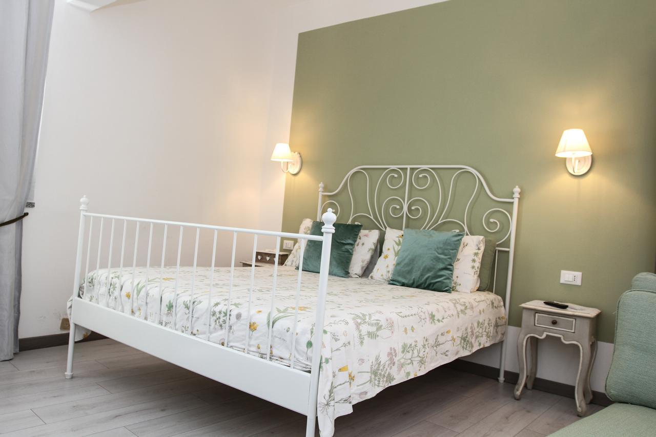 コモ Carducci Bed & Breakfast エクステリア 写真